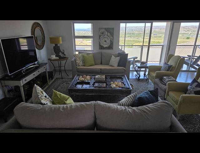 5 BEDROOM HOUSE FOR SALE IN MONTE CHRISTO